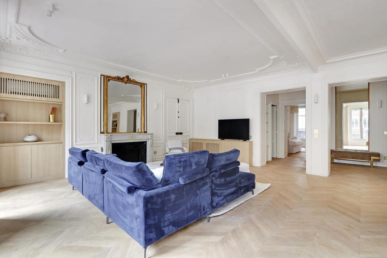 Pick A Flat's In Luxembourg - Odeon - Rue Soufflot Paris