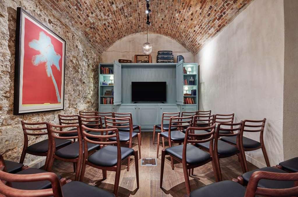 Hotel The Hoxton, 4*