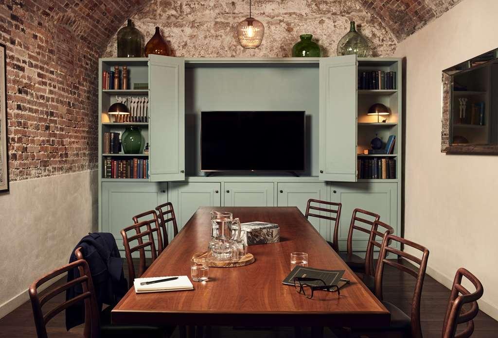The Hoxton, Hotel Paris