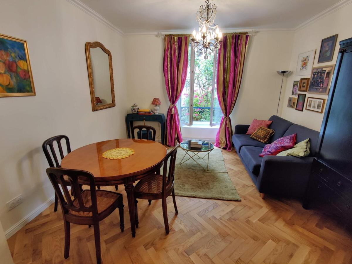 Cozy With A Garden View In The 17th Quartier Appartamento