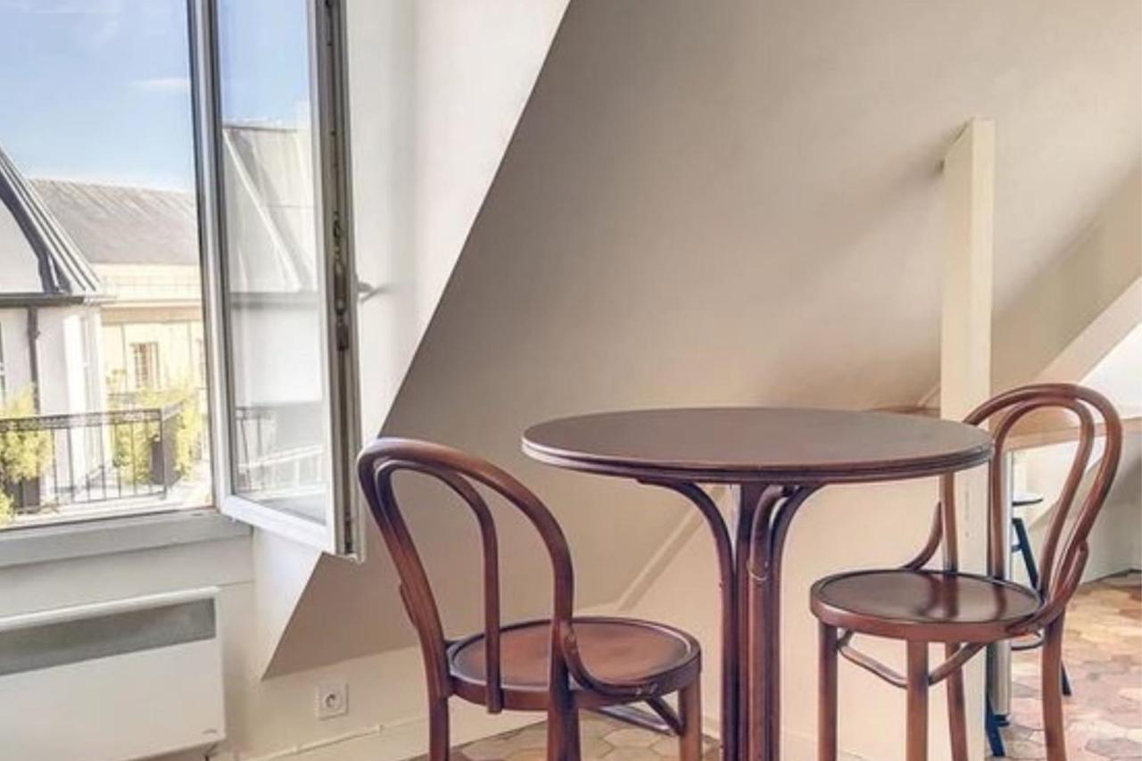 Appartamento Luminous Cocoon Near The Pantheon Parigi
