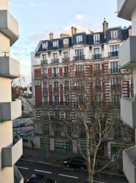 Merveille De Simplicite Proche De Menilmontant Et Des Buttes Chaumont Apartment Paris