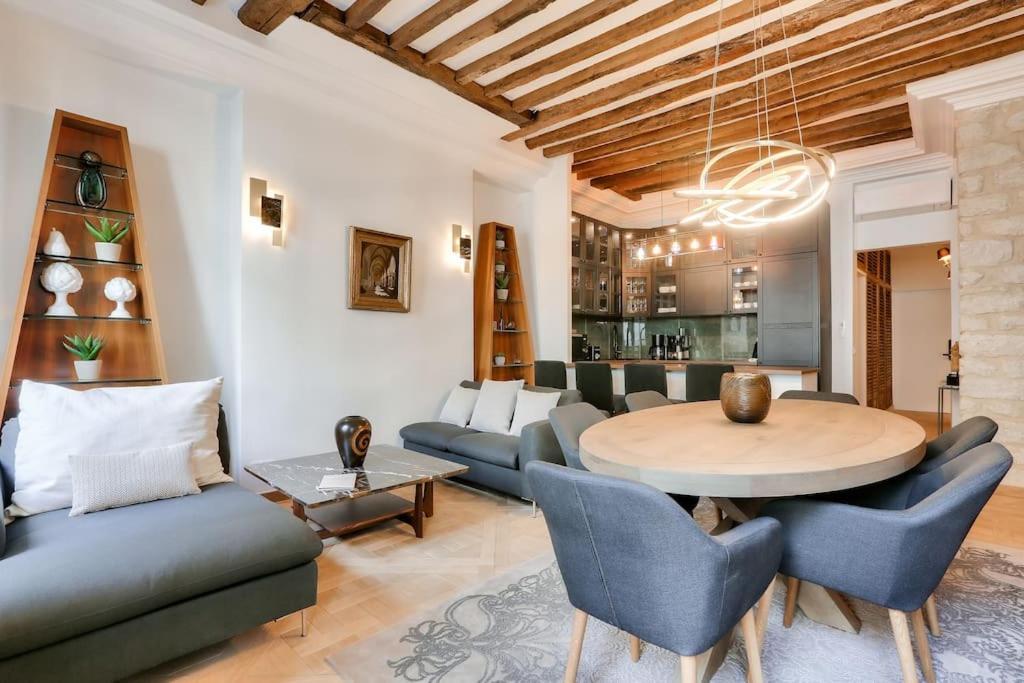 Le Luxe A La Francaise Au Coeur De Appartamento Parigi