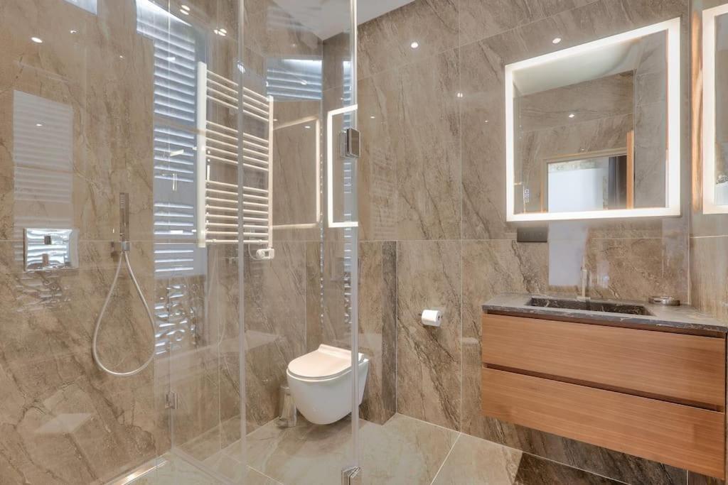 Appartamento Le Luxe A La Francaise Au Coeur De Parigi