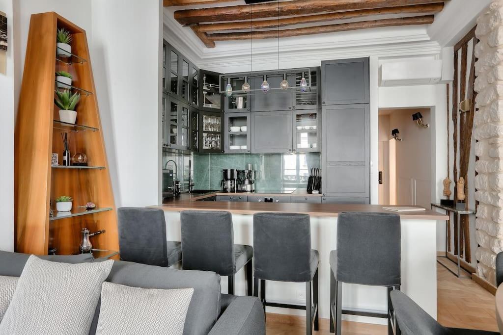 Le Luxe A La Francaise Au Coeur De *