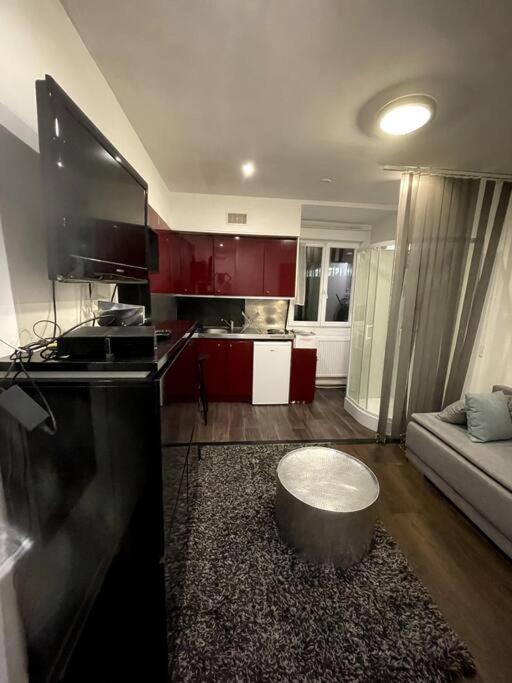 Magnifique Studio Champs-elysee Appartamento Parigi