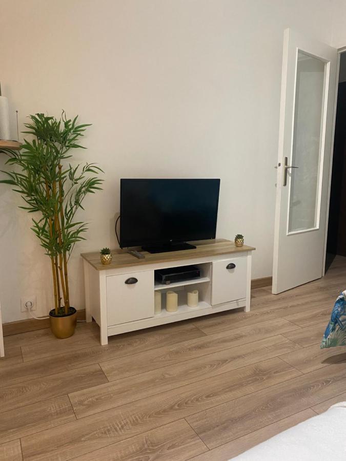 Cozy Parisian In The Heart Of The 19th Arrondissement * Parigi
