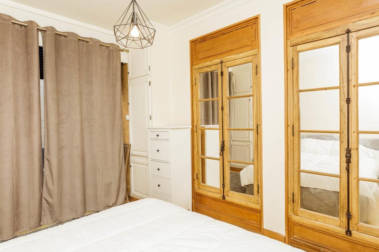 Charming With Terrace In The Heart Of The 17th * Parigi