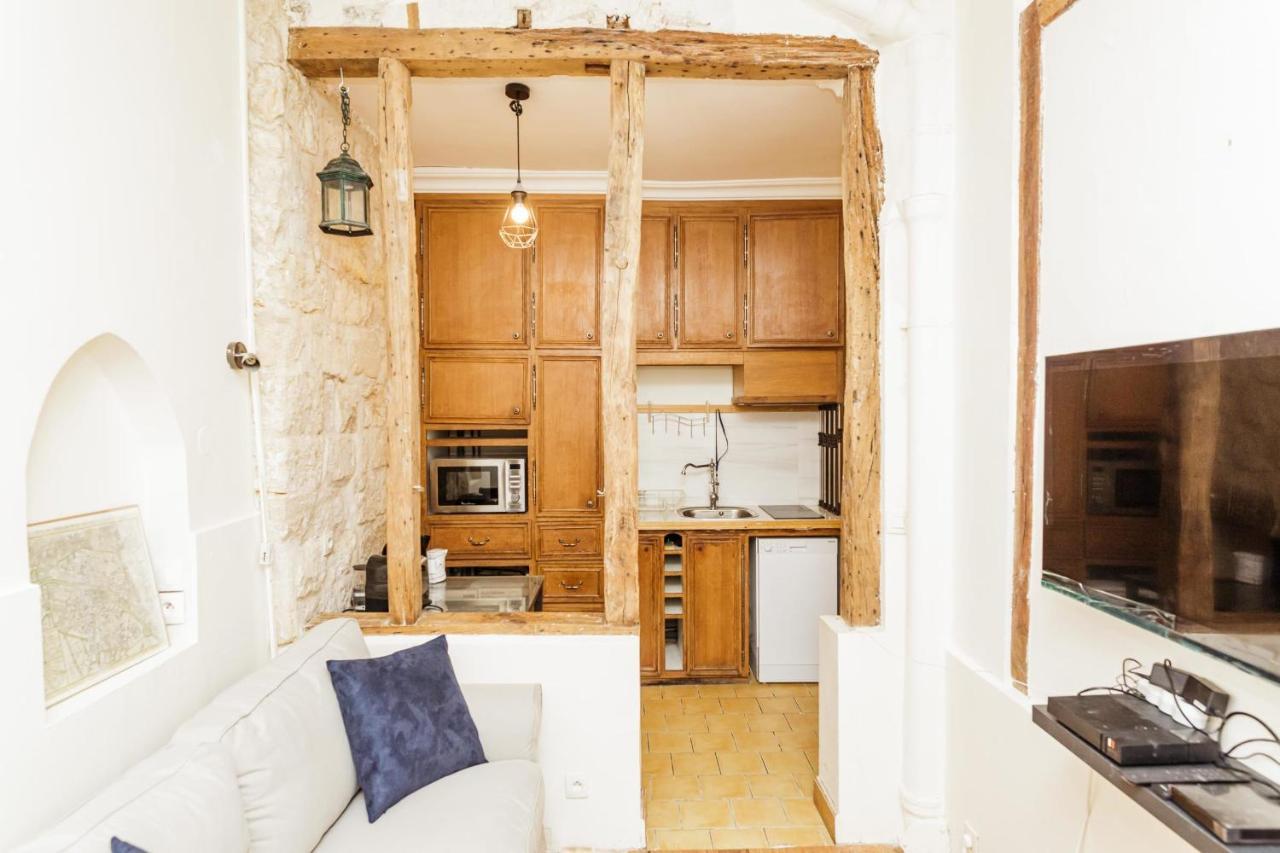 Charming With Terrace In The Heart Of The 17th Appartamento *