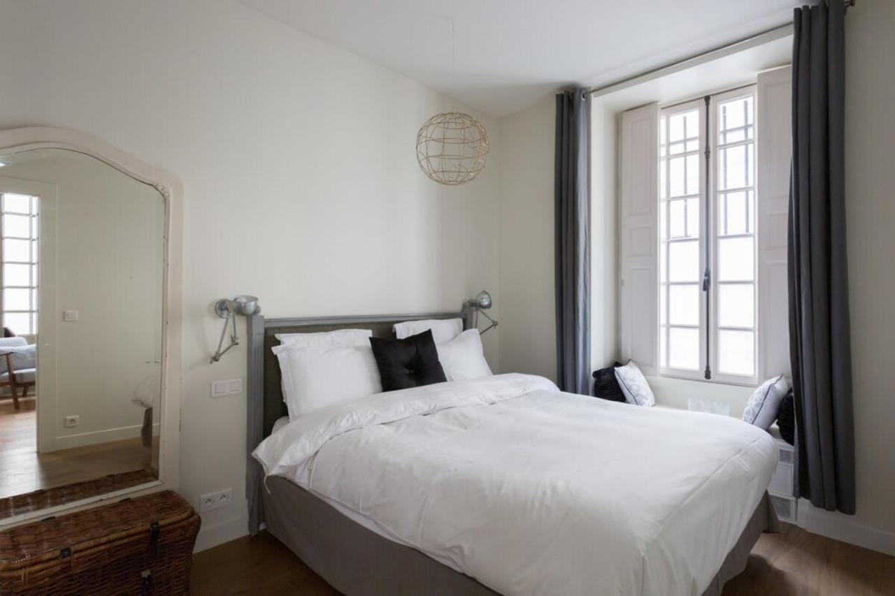 Charming In Le Marais Paris