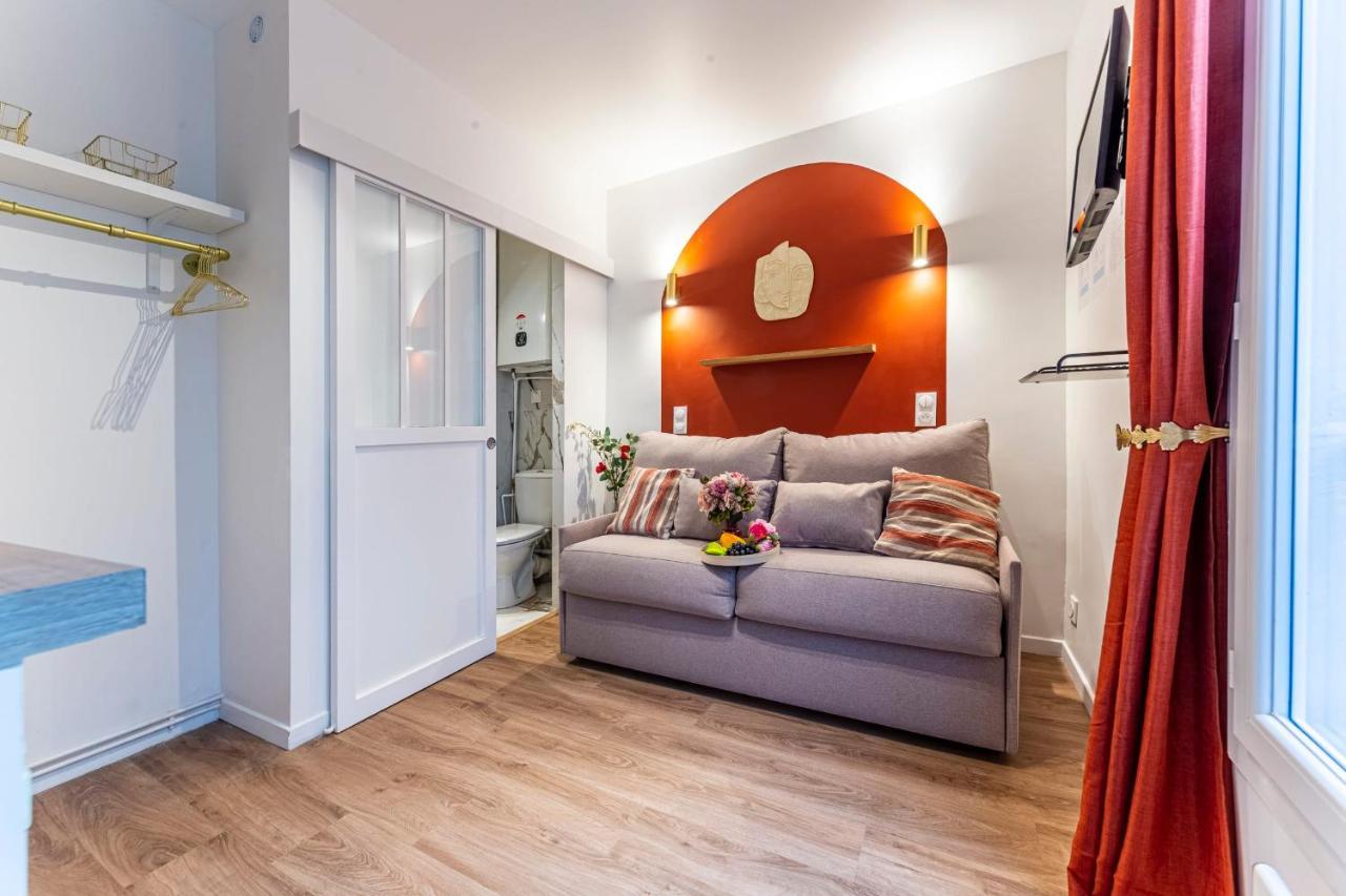 Intimate - 2p - Faubourg-montmartre Paris