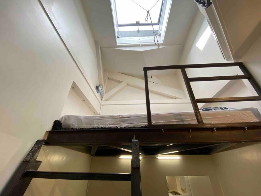 Appartamento Studio 9m2 Tour Eiffel Invalide Champ De Mars 75015 *