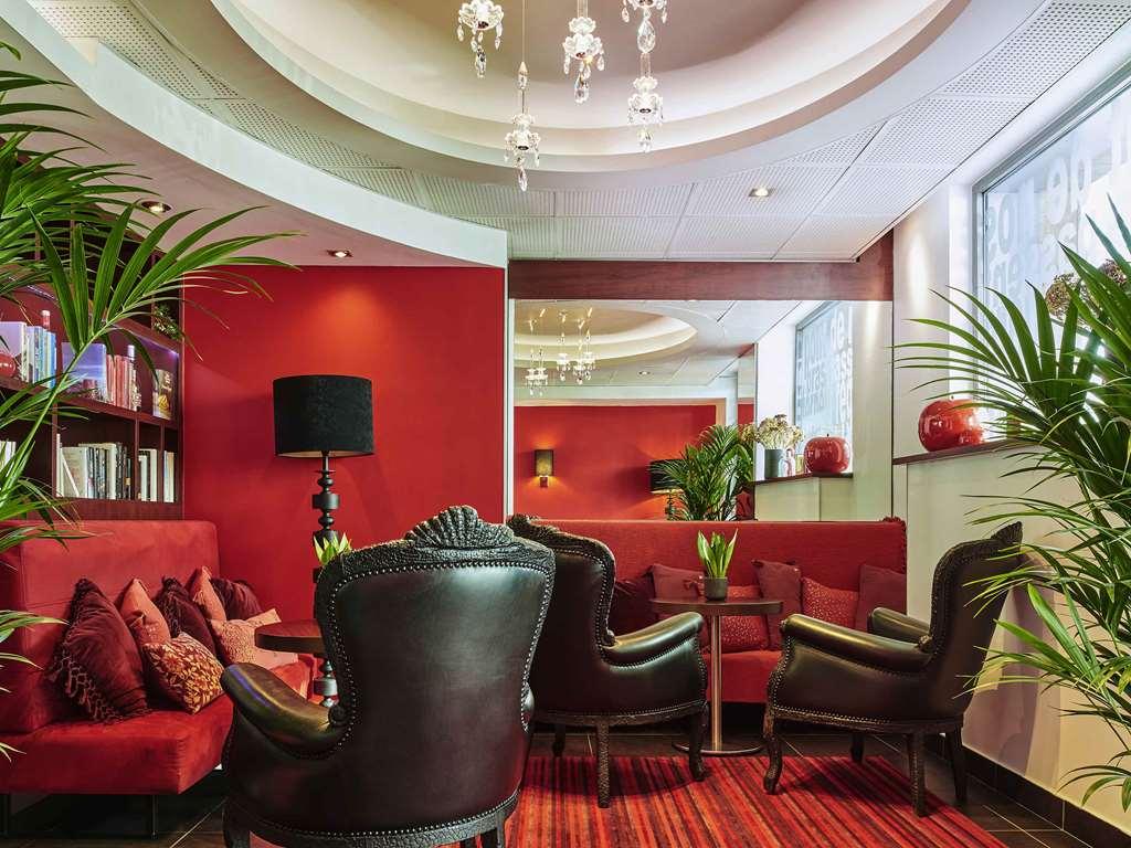 Hotel Mercure Tour Eiffel Pont Mirabeau Parigi