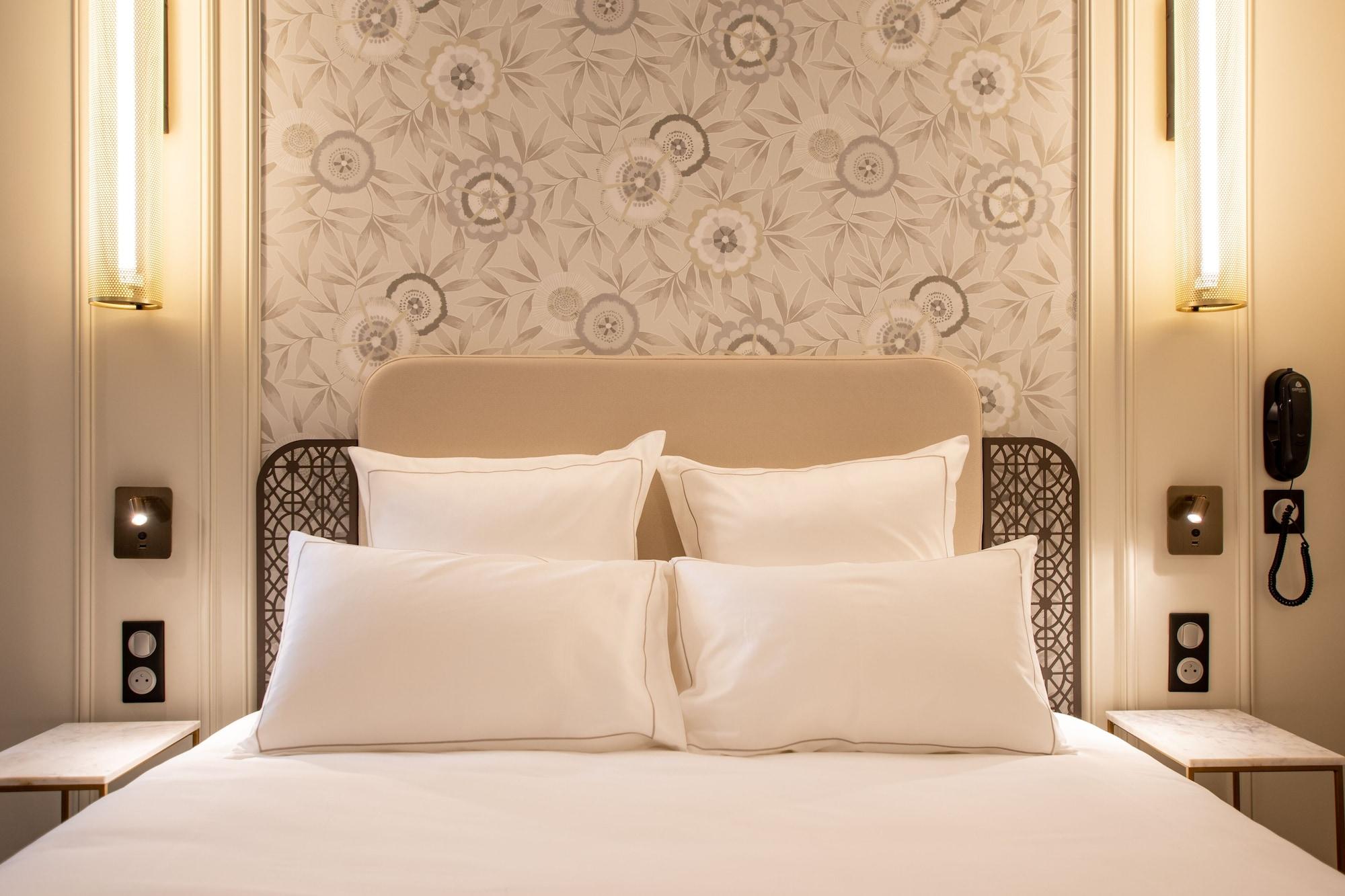 Elsa, Hotel 4*