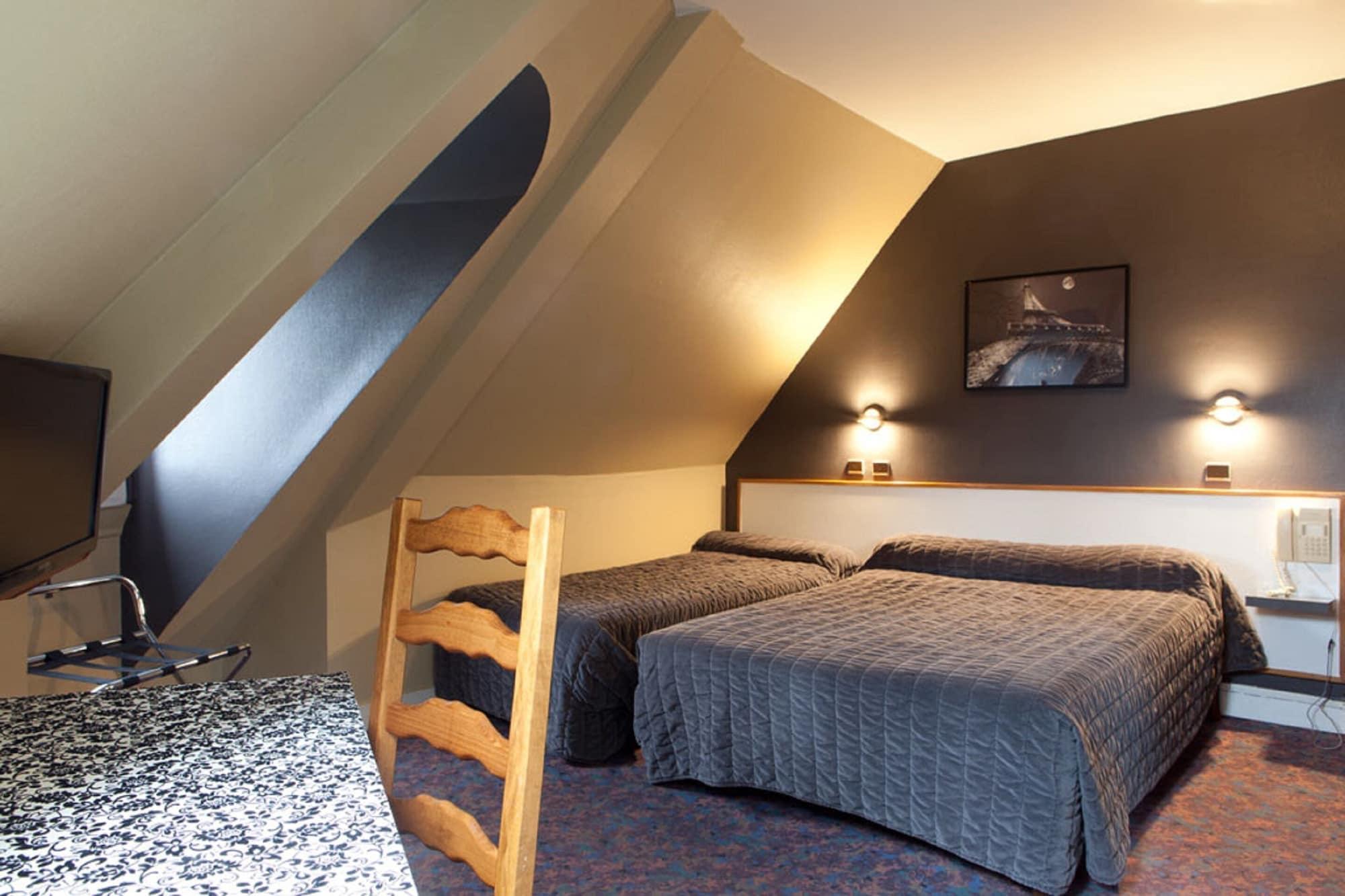 Grand De 2* Parigi