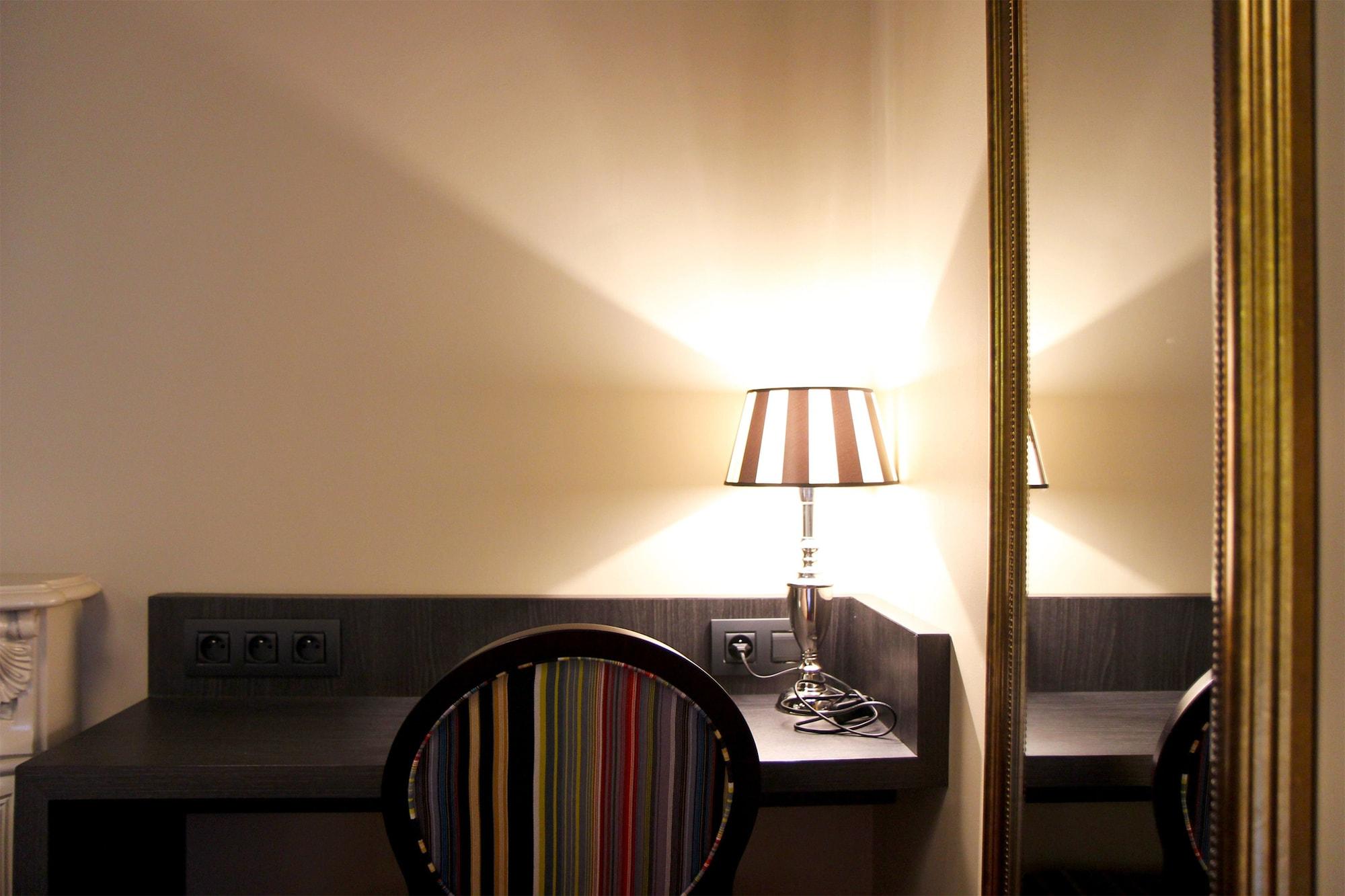 Hotel Best Western Le Montmartre - Saint Pierre Paris