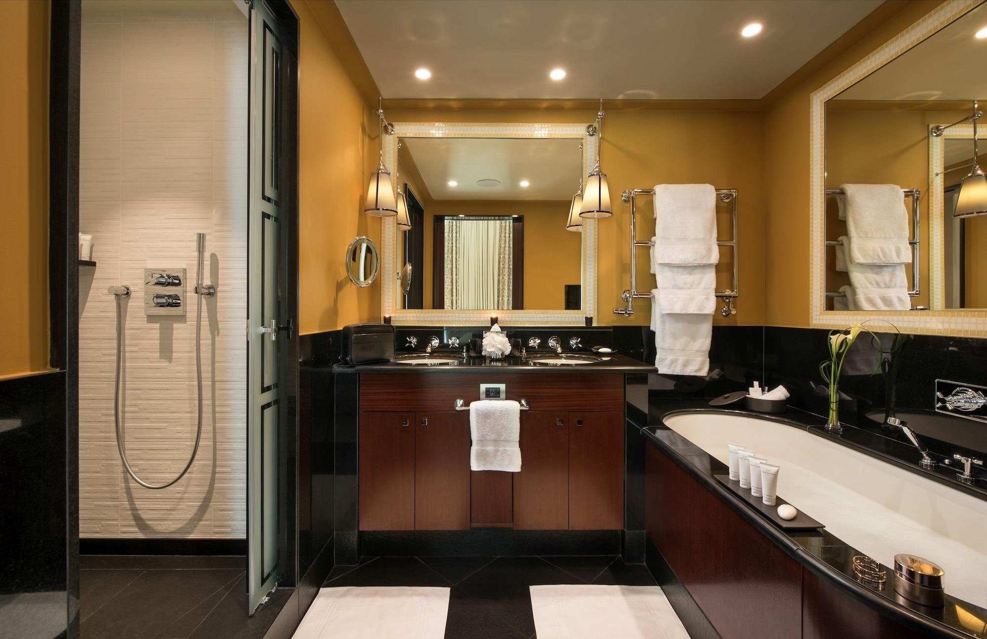 Barrière Fouquet's 5*
