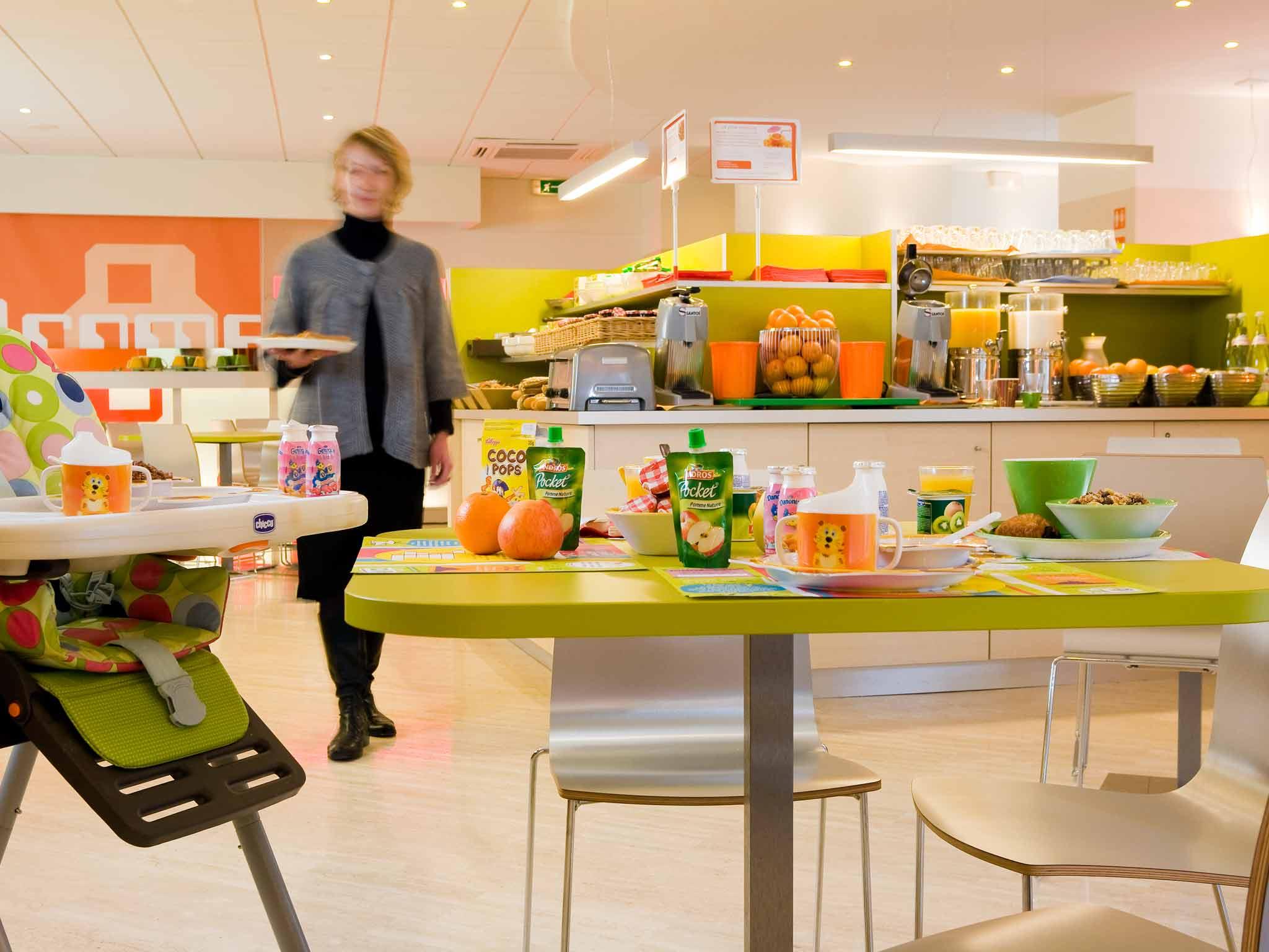 Ibis Styles Gare De L'est Chateau Landon Parigi