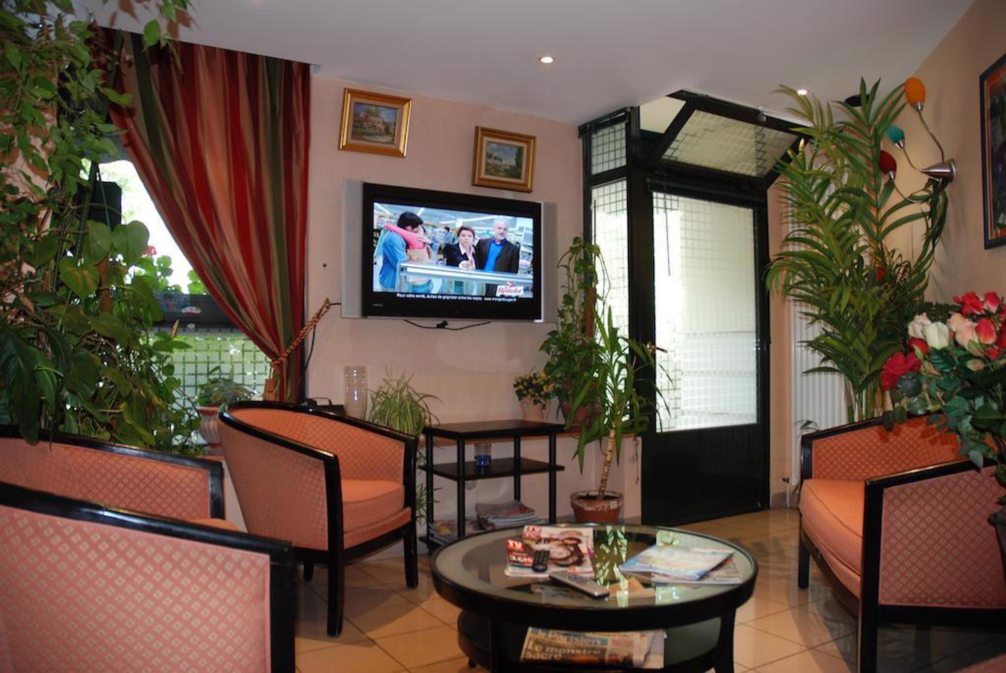 Transcontinental Hotel Paris