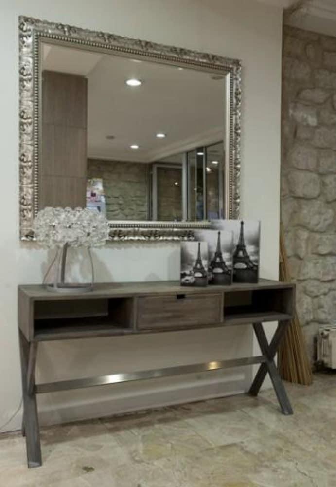 Hotel Lebron Parigi