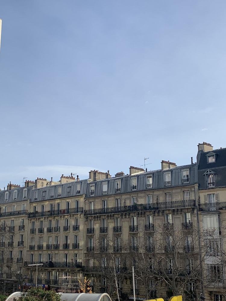 Hotel Ibis Styles Montmartre Batignolles