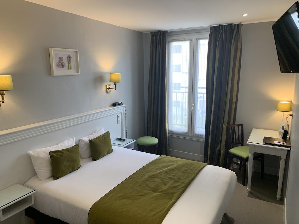 Hotel Ibis Styles Montmartre Batignolles