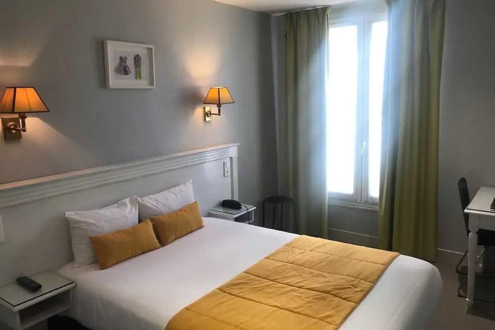 Ibis Styles Montmartre Batignolles 3*