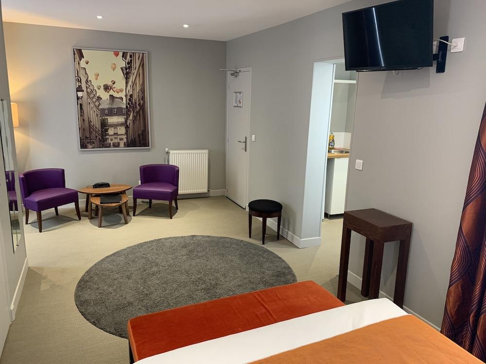 Ibis Styles Montmartre Batignolles Hotel