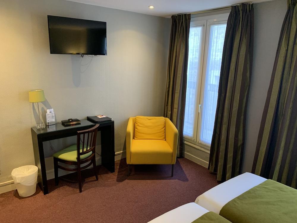 Ibis Styles Montmartre Batignolles 3* Paris