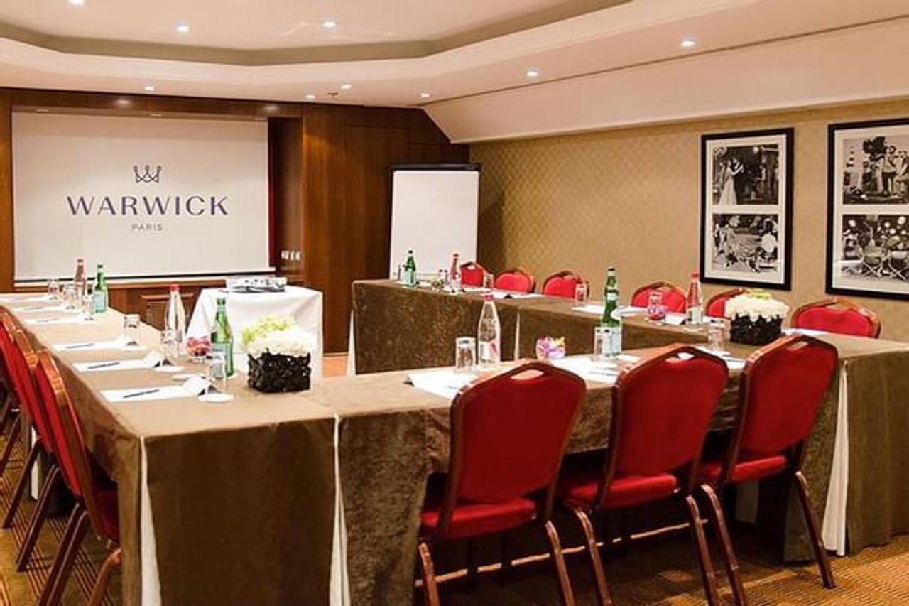 Hotel Warwick Champs-elysees 4*