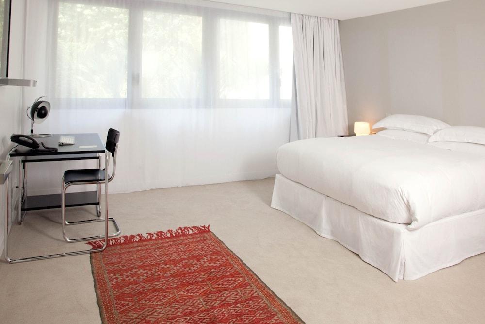 La Maison Champs Elysées 5*