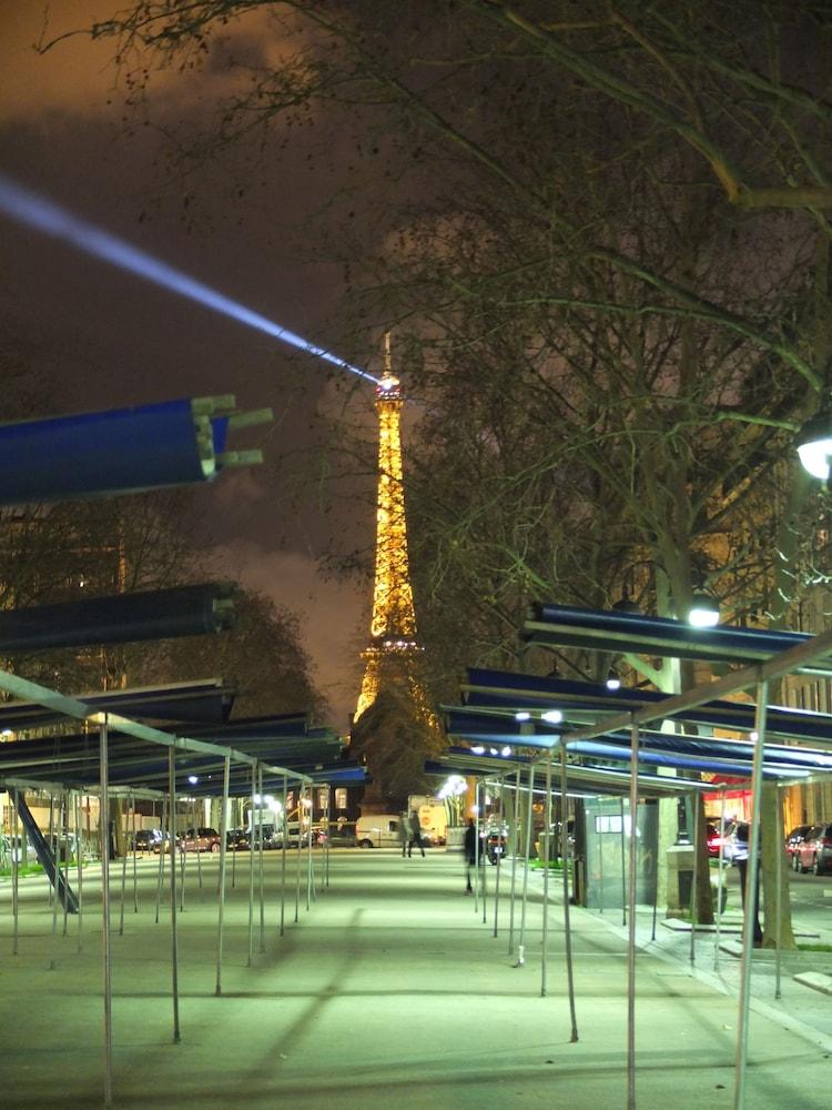 Saxe Eiffel Hotel
