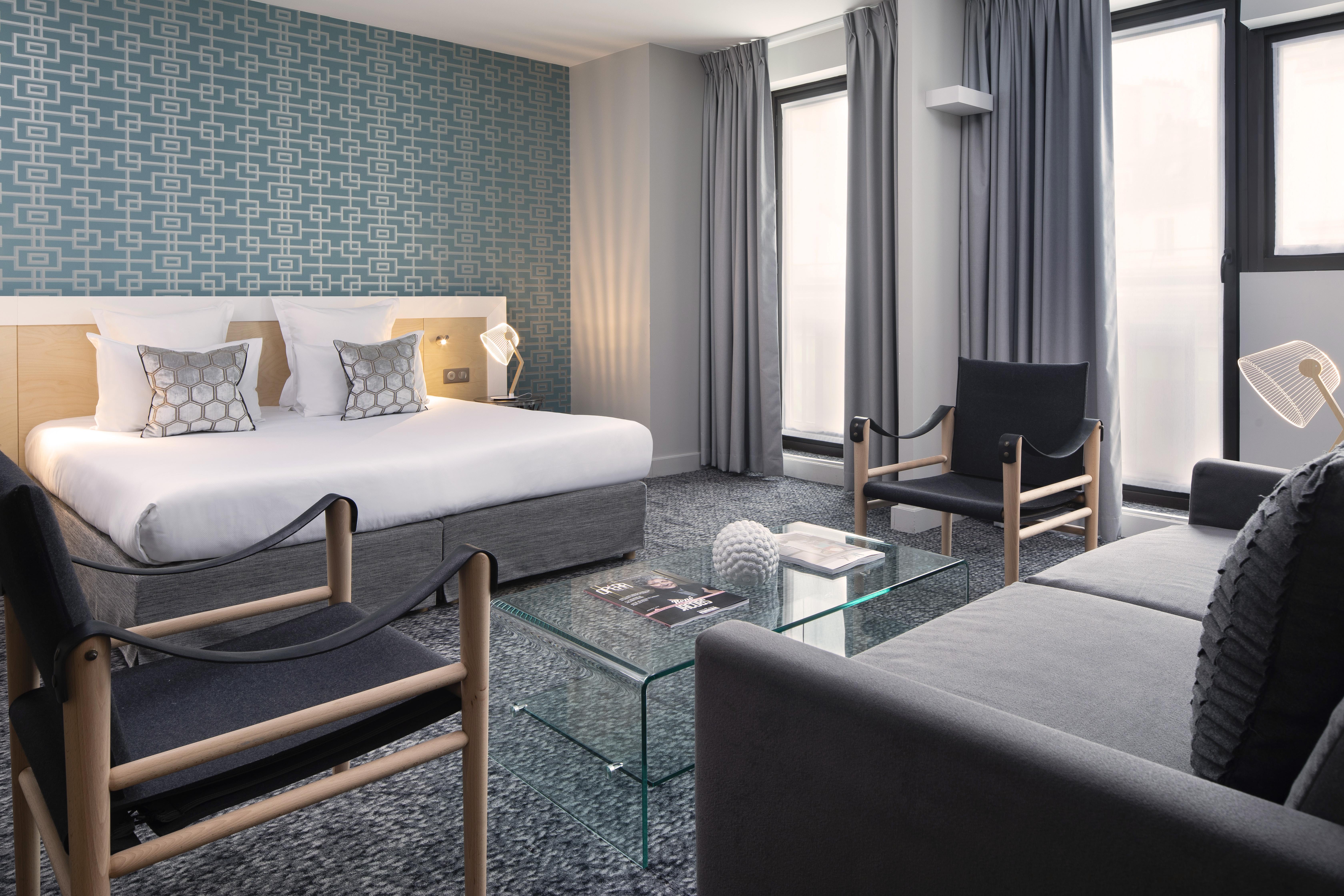 Bastille Hotel