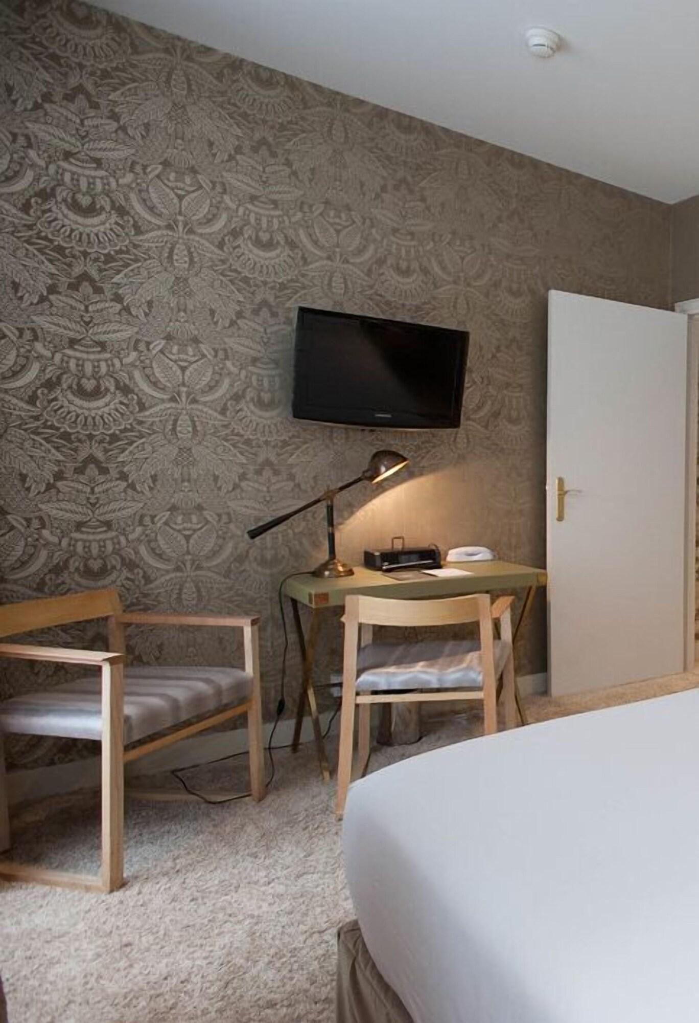 Du Continent Hotel