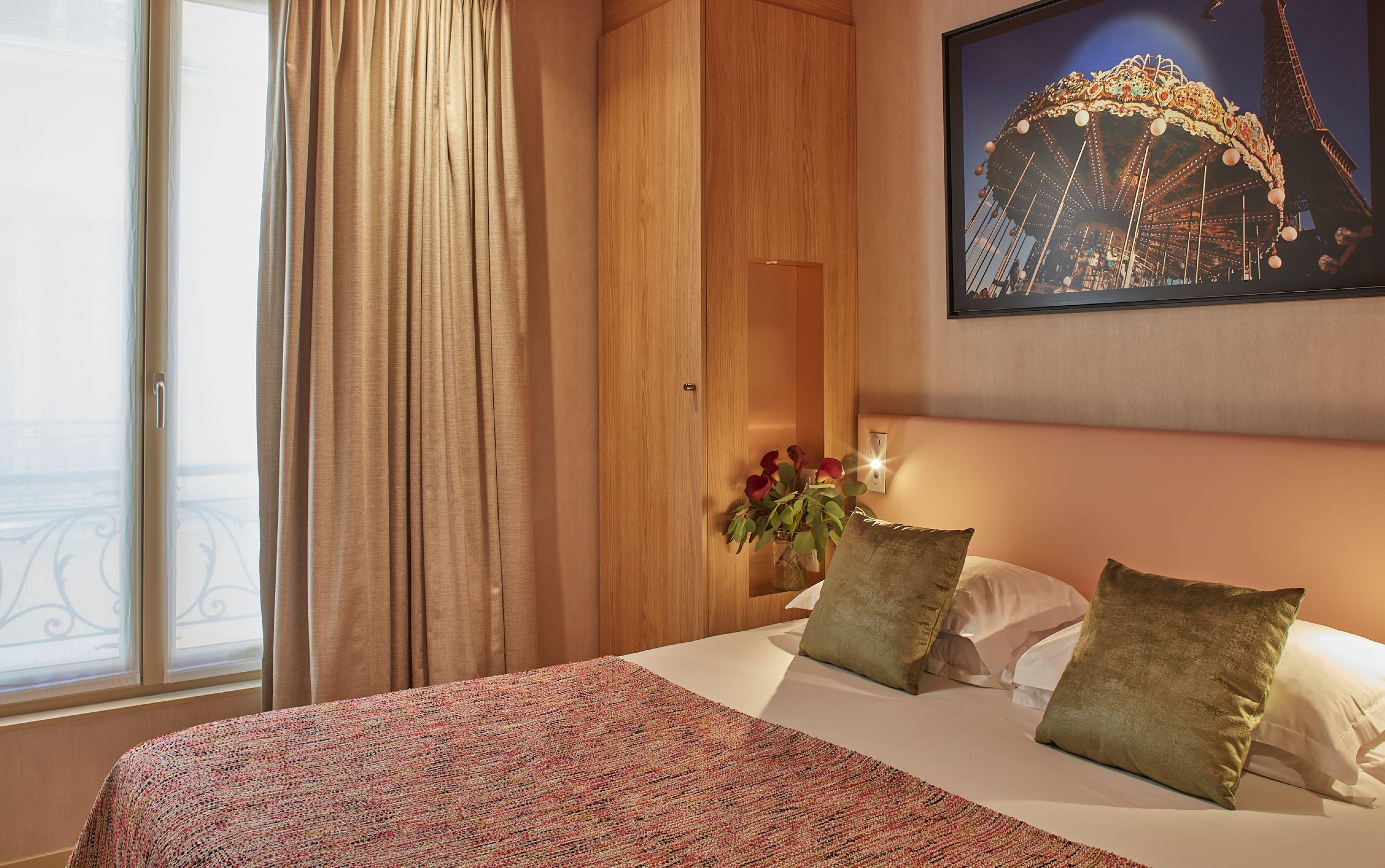 Atmospheres Hotel