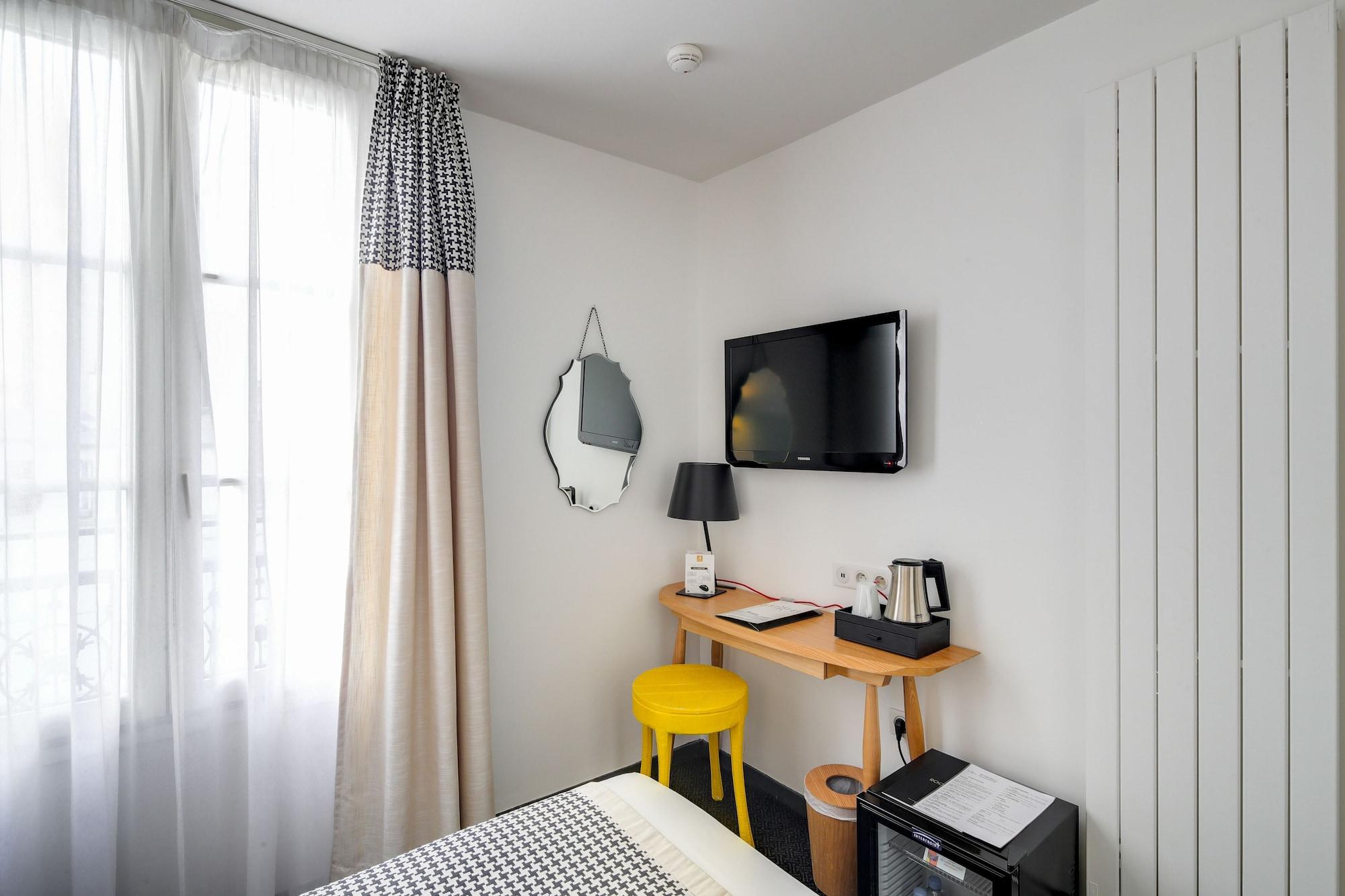 George - Astotel Hotel Parigi