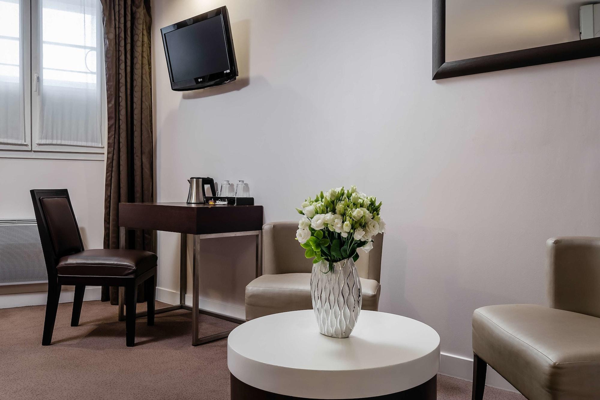 Arc De Triomphe Hotel Parigi