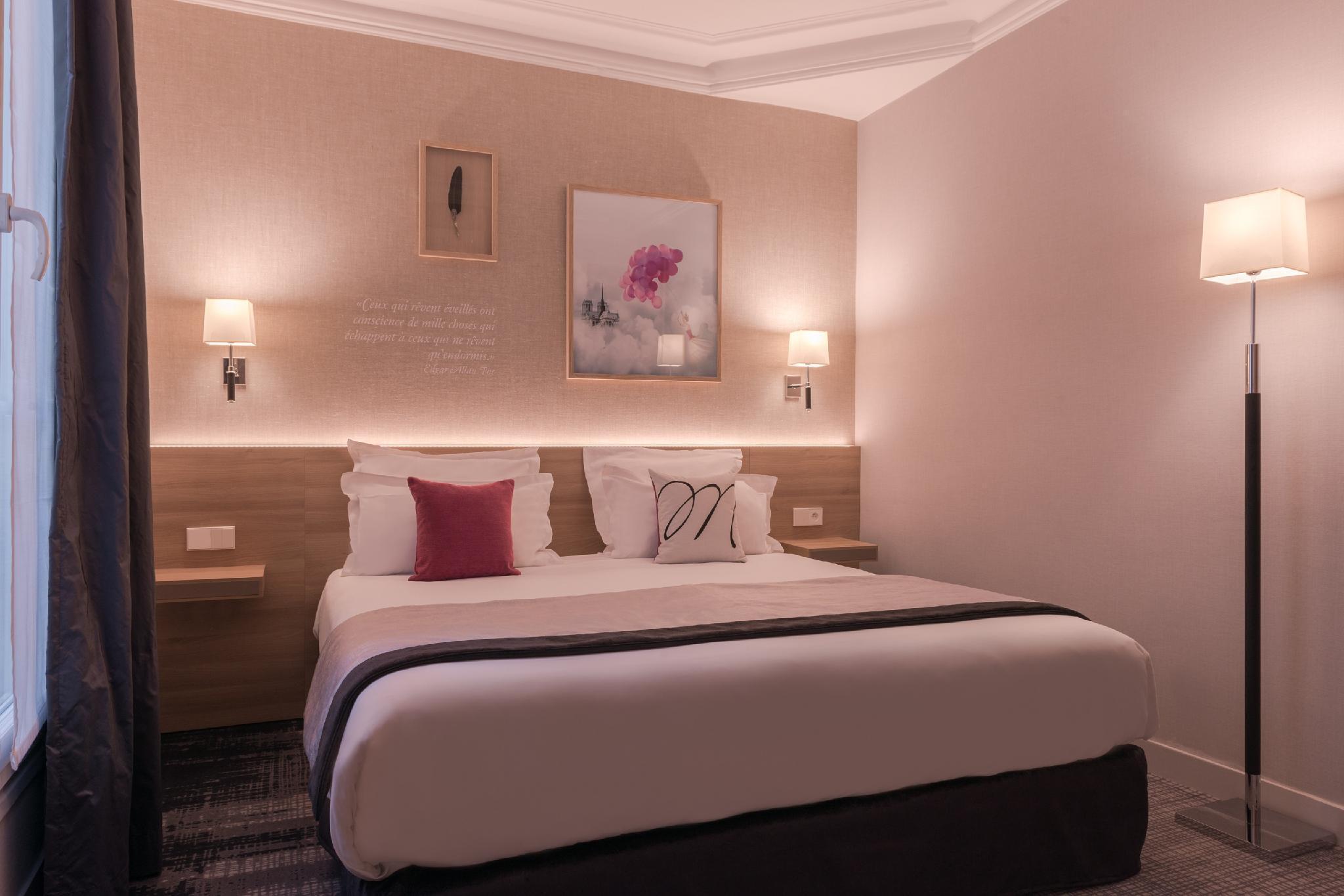 Hotel Magda Champs Elysées Parigi