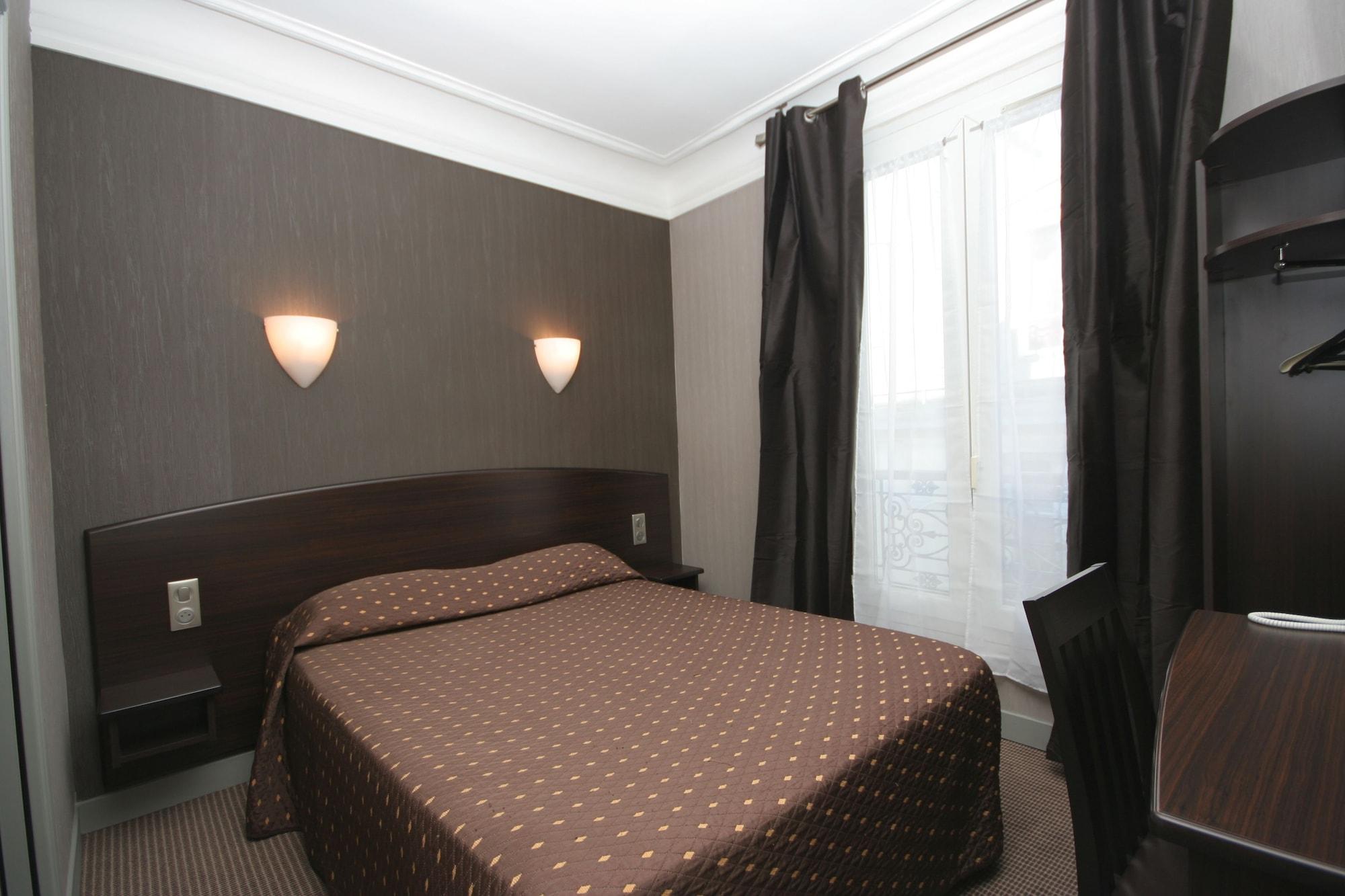 Hotel Victor Massé Parigi