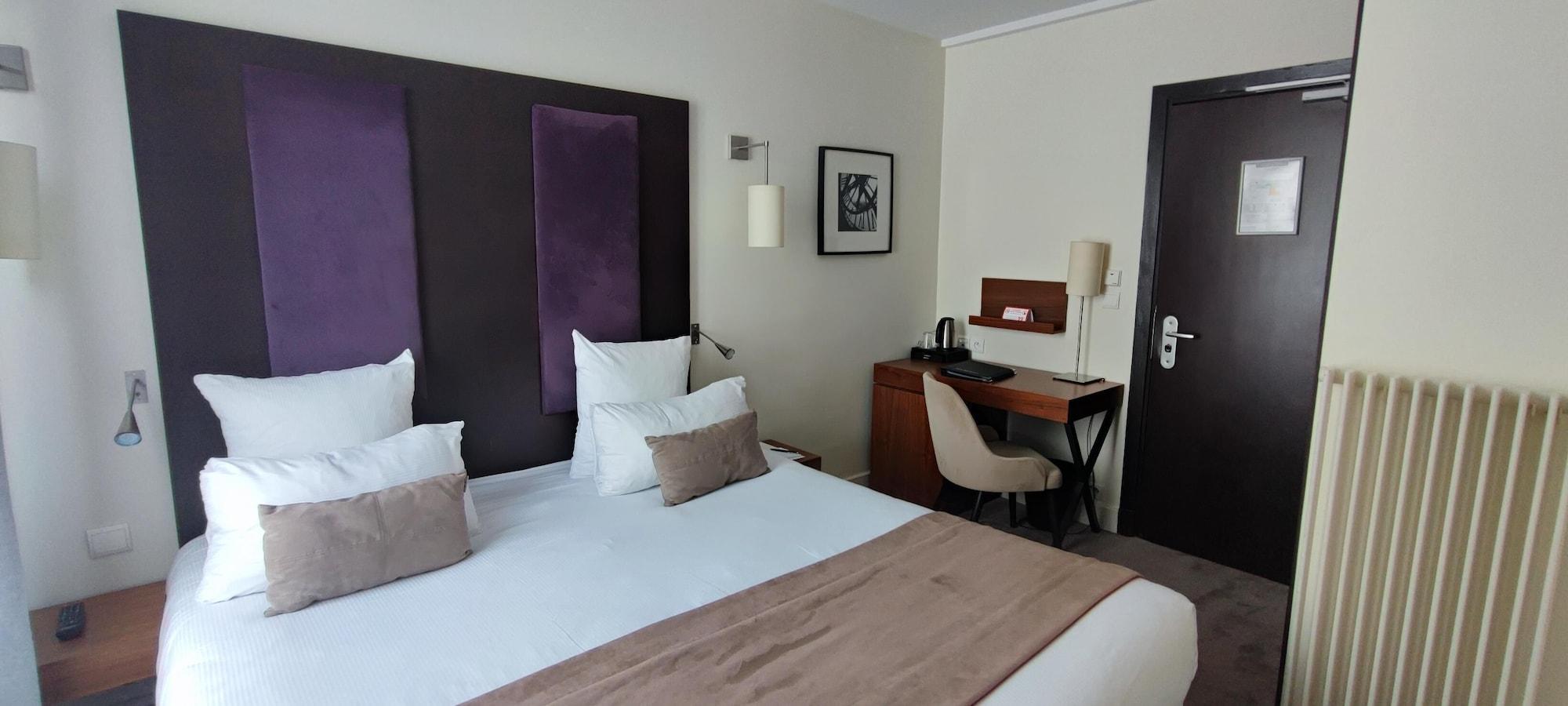 Elysées Bassano 4* Parigi