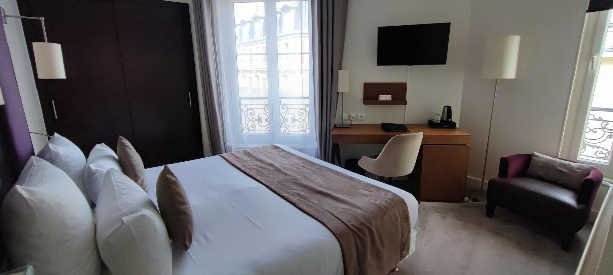 Elysées Bassano 4*