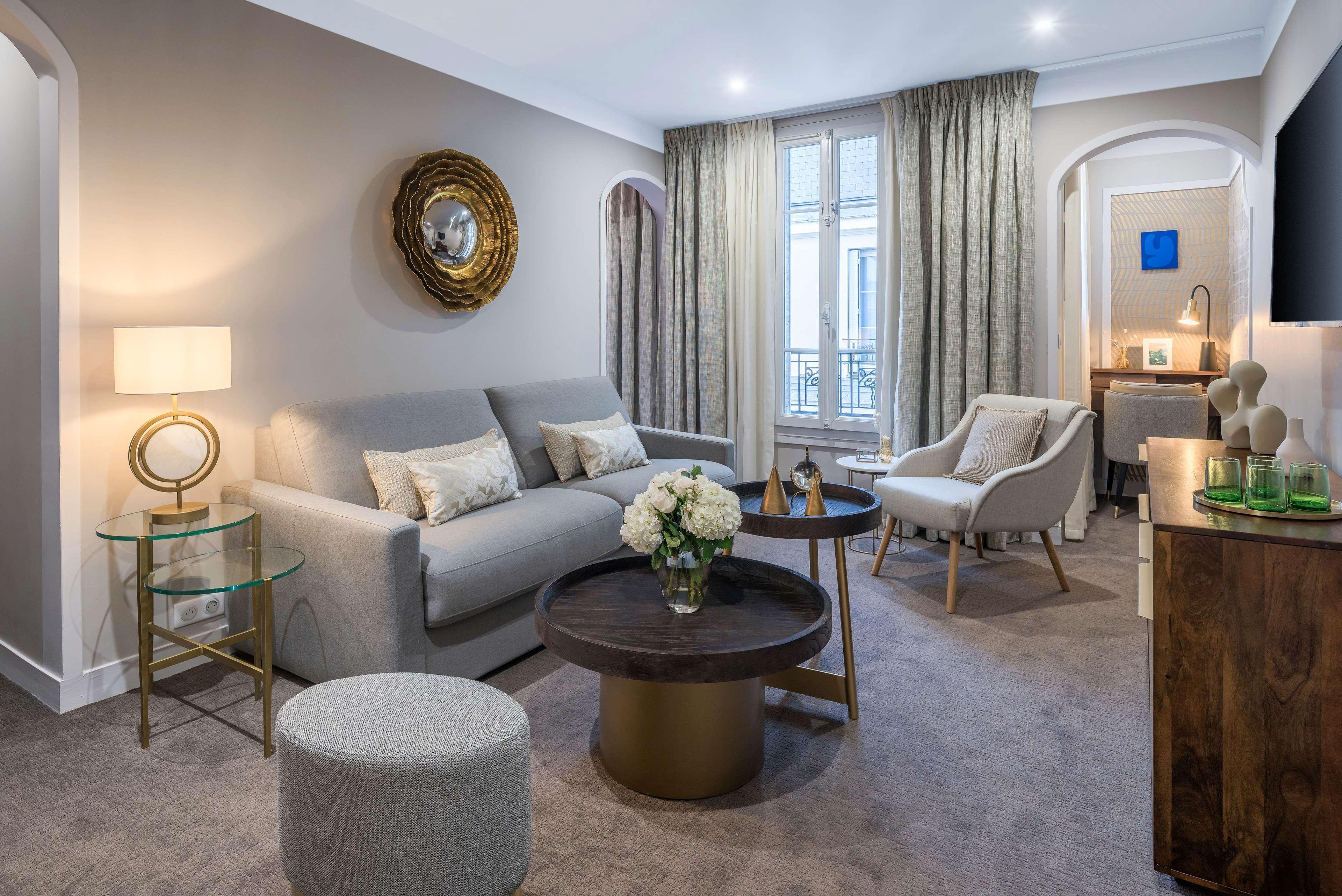 Camille Tapestry Collection By Hilton 4*