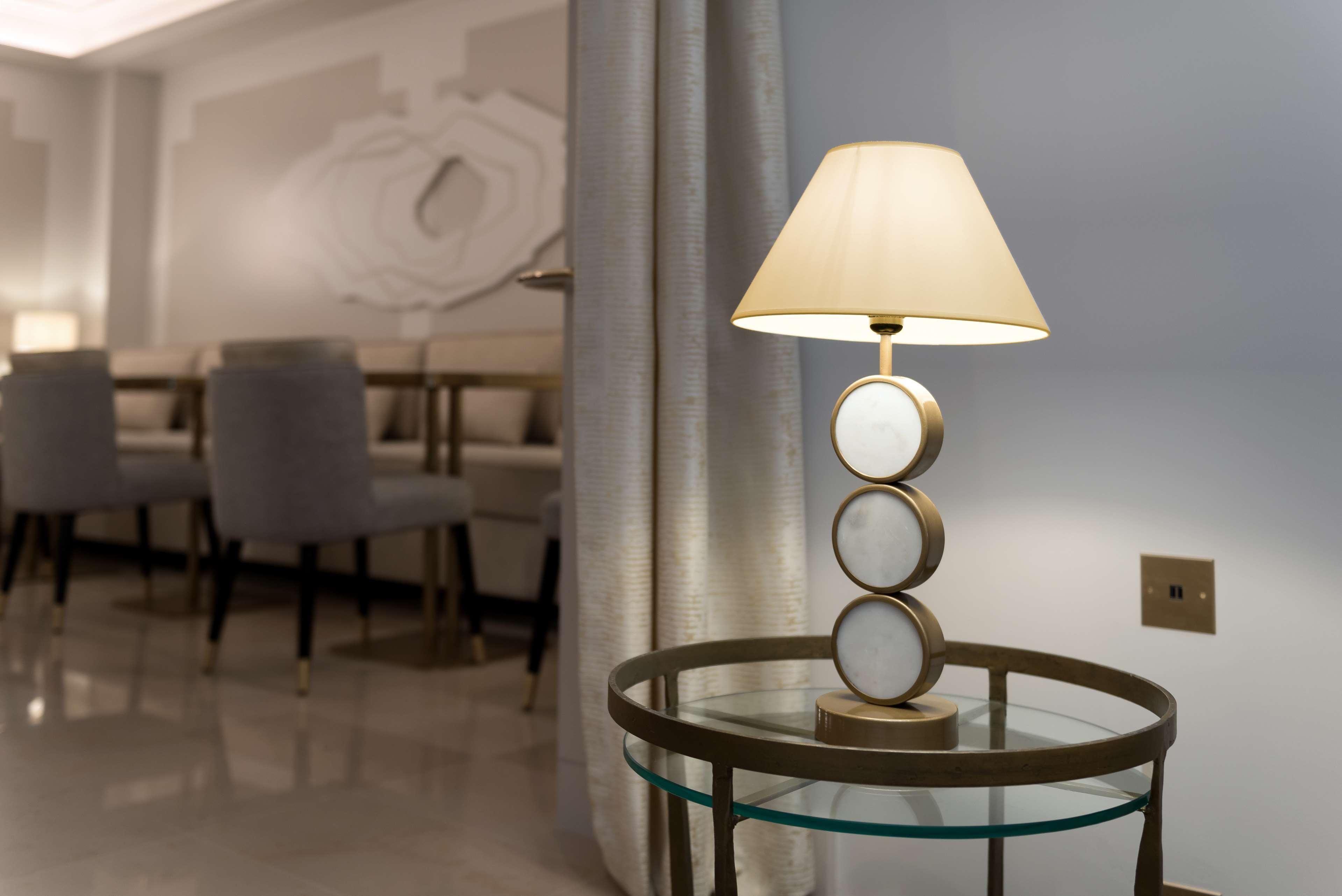 Camille Tapestry Collection By Hilton Hotel Parigi