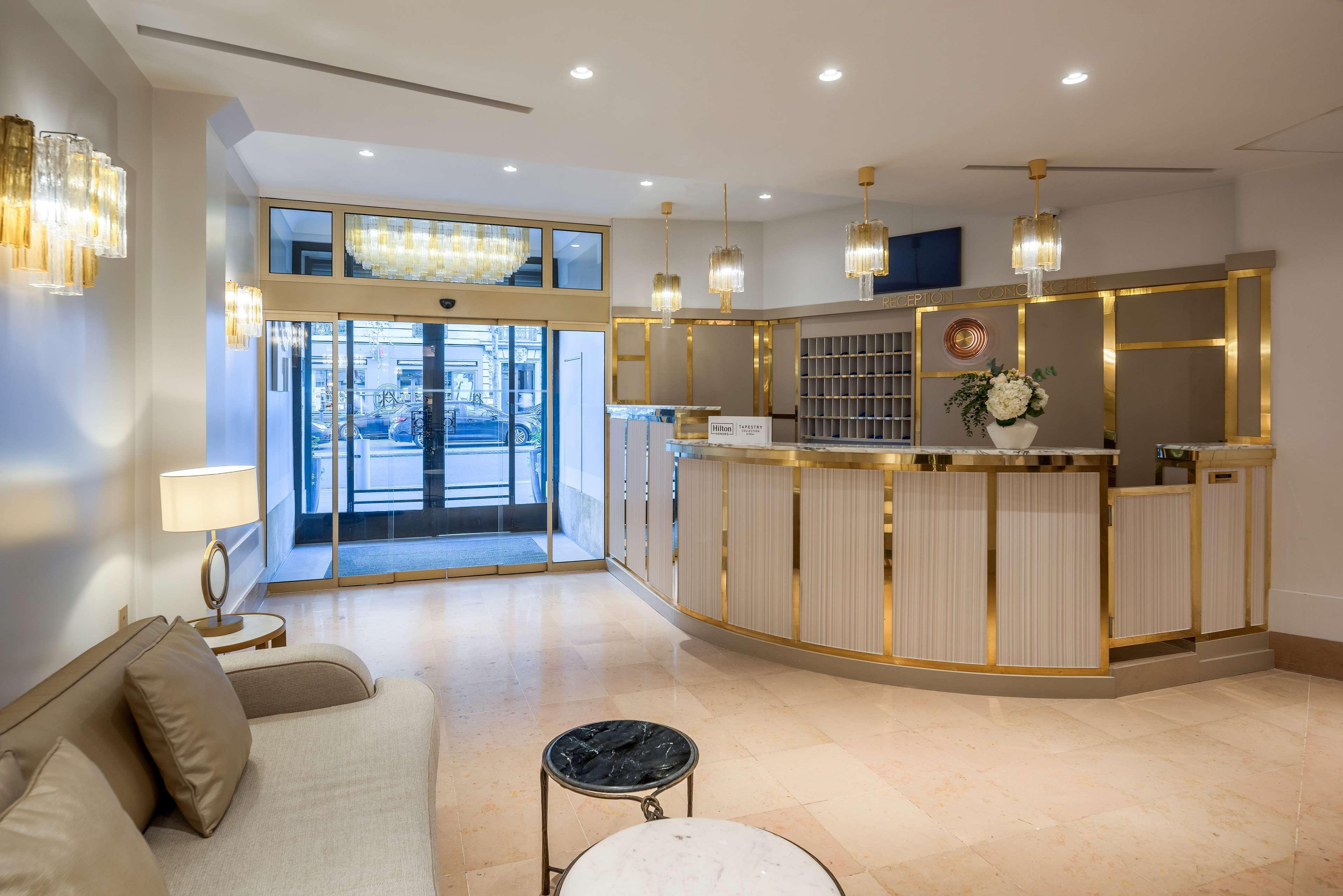 Camille Tapestry Collection By Hilton 4* Parigi