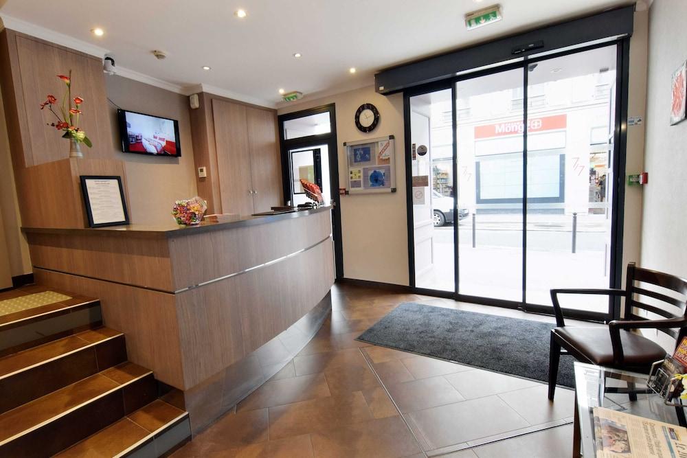 Hotel Saphir Grenelle 3*