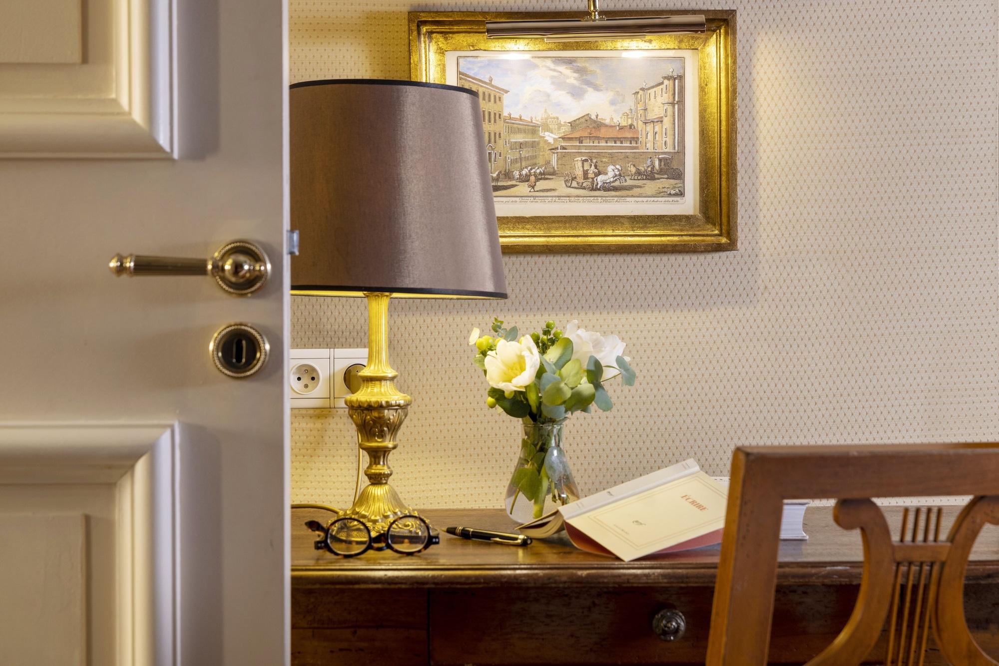 De Seine Hotel 3*