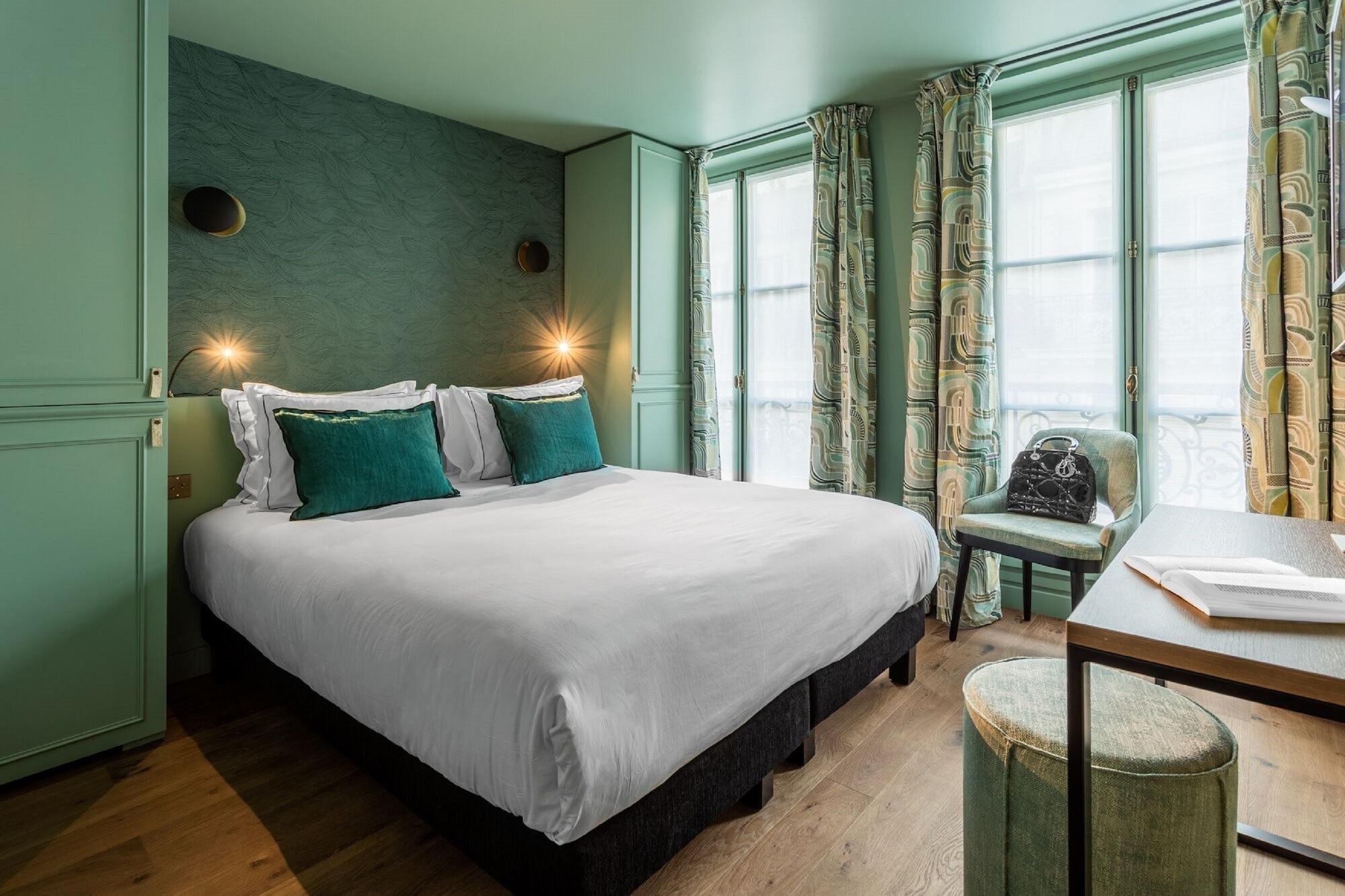 Bonsoir Madame Hotel Paris