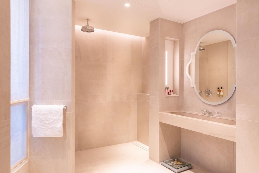 Hotel De Montesquieu Parigi