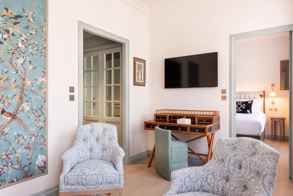 Hotel De Montesquieu