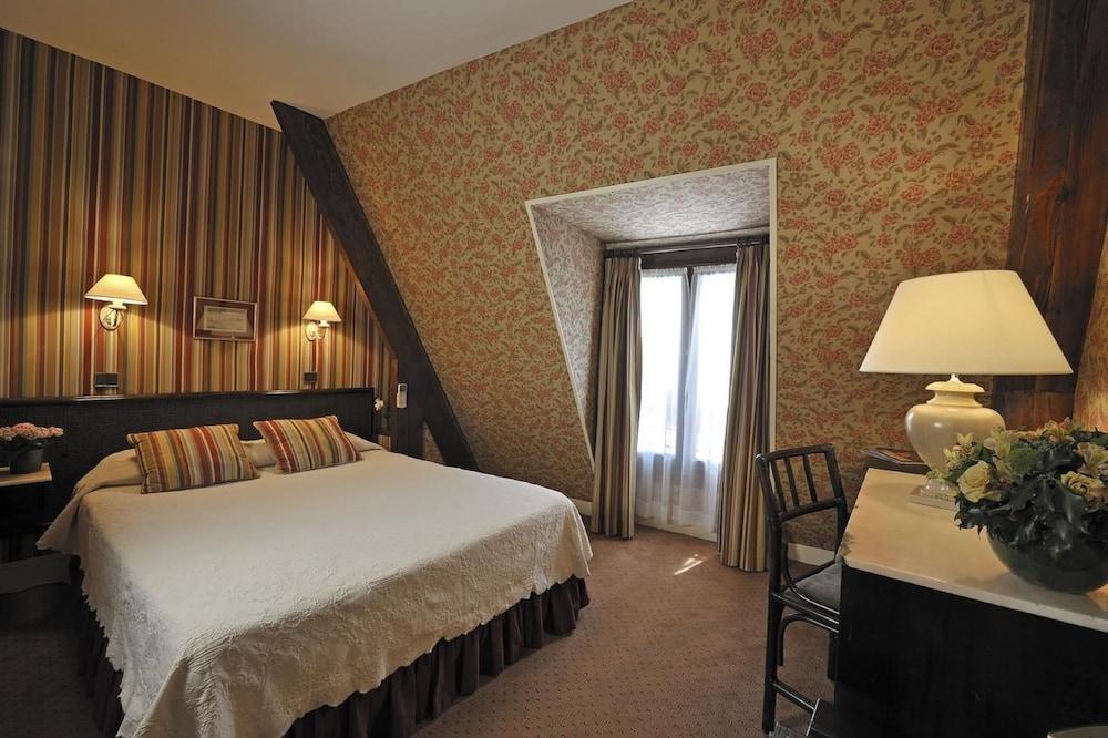 Hotel Clement